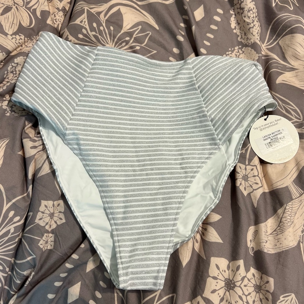 Size Large bikini bottom